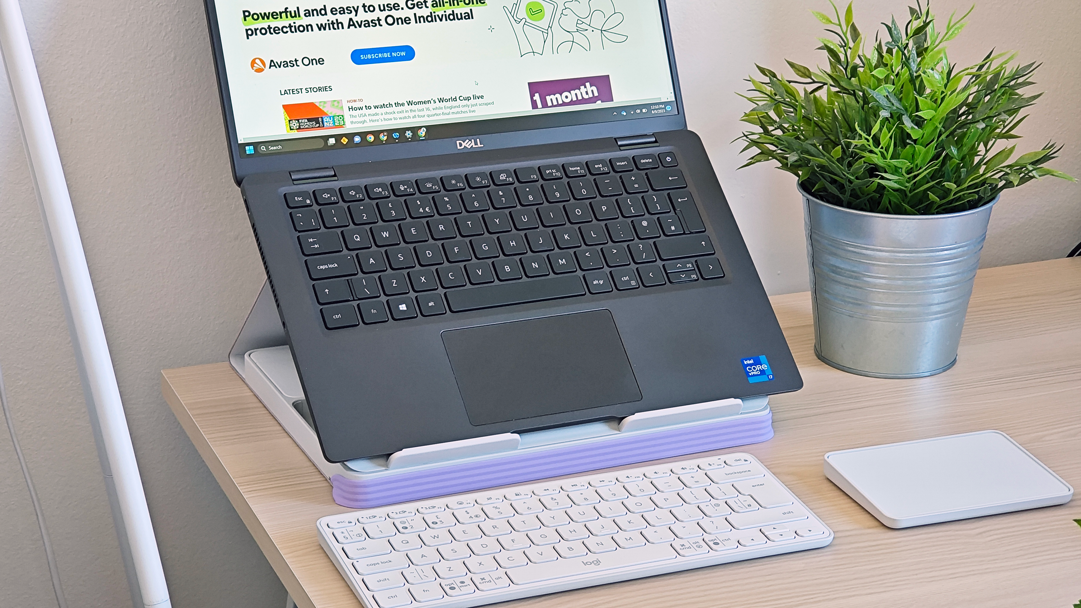 Logitech Casa - Best all-in-one travel option